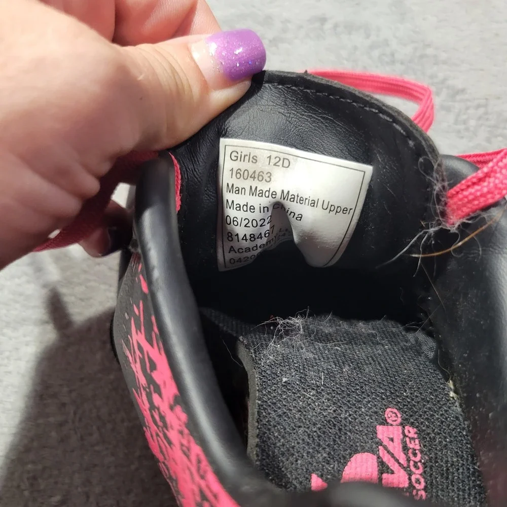Brava Girls Soccer Cleats 12D‎ Black Pink Splatter Athletic Sporty Shoes